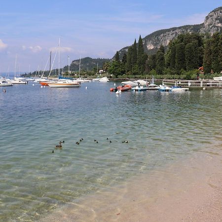 Monika Holiday 315 Magic Lake Garda  Exteriör bild